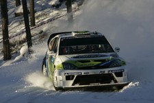 Roman Kresta Ford Focus WRC 8th position action 2005 WRC Rally Car Old Photo 2