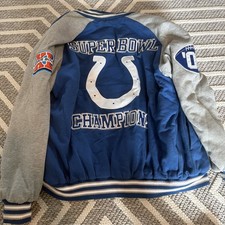 Indianapolis Colts Collecting and Fan Guide 16