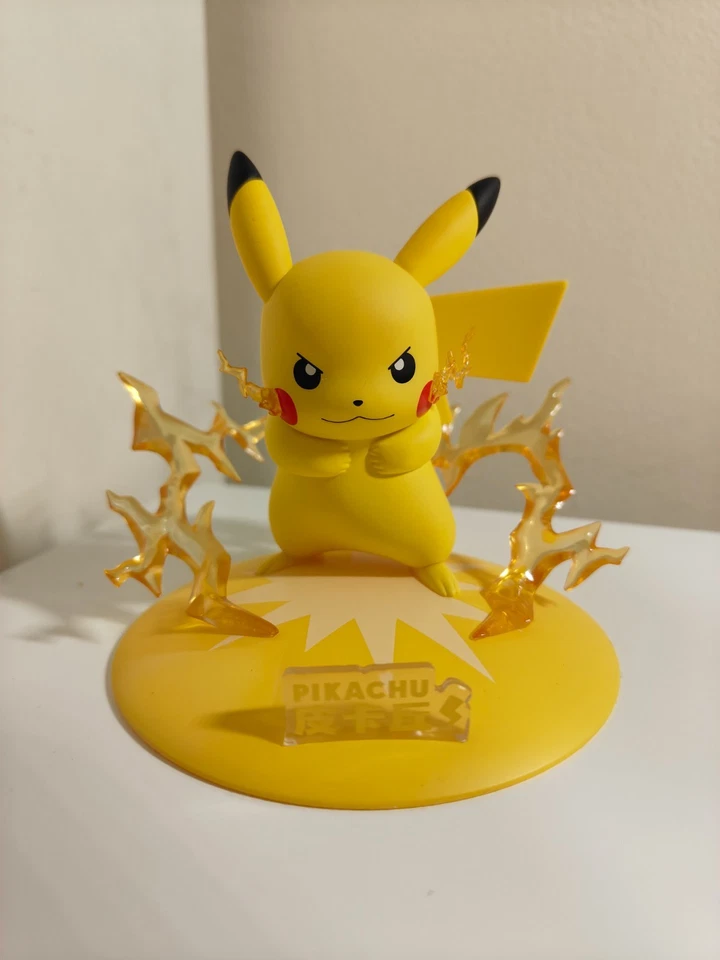 Figura de acción Funism Pokémon Eevee Adventure Series Pikachu Foto 3 de 4