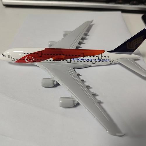 1:400 16cm A380 Qantas Metal Airplane Model Plane Toy Plane Model Collection A - Picture 10 of 11