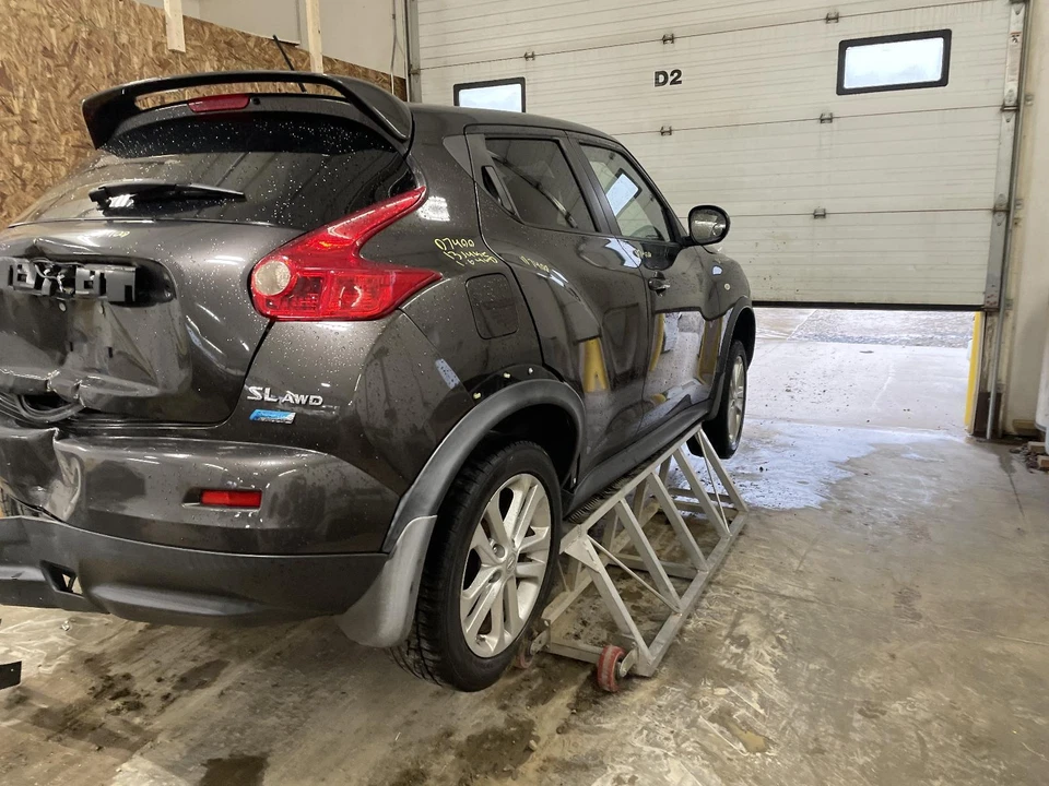 Conjunto de bomba y motor ABS usado se adapta a: montaje Nissan Juke 2013 AWD grado A Foto 3 de 4