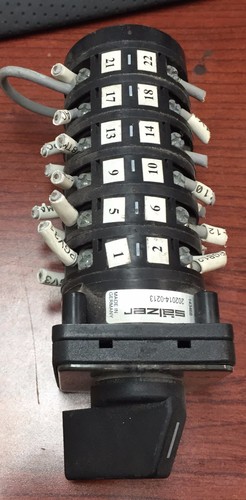 Salzer 61012, Changeover CAM Switch, 3PH, 12 Pole - Picture 3 of 4