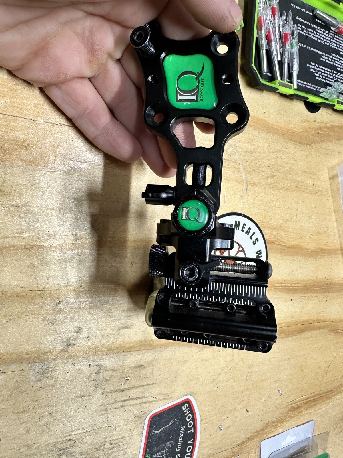 IQ 5 Pin Bow Sight With Retina lock eBay