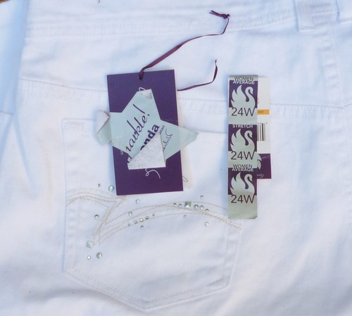 GLORIA VANDERBILT AMANDA PLUS HERITAGE TAPERED MID-RISE BLK/WHT JEANS LIST $52 - Picture 3 of 11