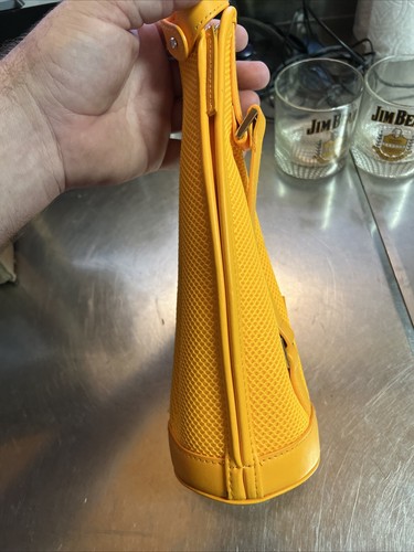 Limited Edition Collectable Veuve Clicquot Champagne Thermal Bottle jacket - Picture 3 of 6