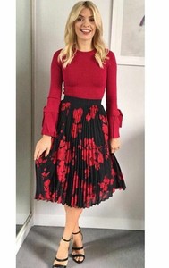 H\u0026m Preto E Vermelho Estampa Floral Saia Plissada Midi, Reino Unido, tamanho 8 Imaculada | eBay