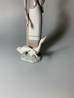 LLADRO GIRL WITH GEESE # 1035 RETIRED | eBay