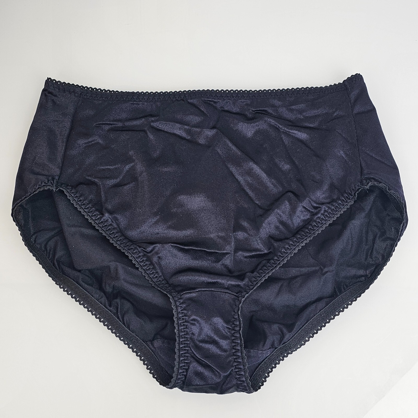 Vanity Fair Black Second Skin Satin Panties Shiny Sli… - Gem