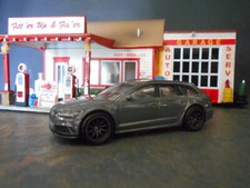 Audi RS 6 Avant Wagon 2017 - escala 1/64 edición limitada ver fotos a continuación