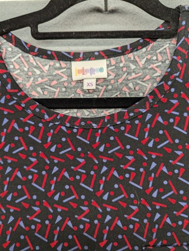 LuLaRoe Carly Dress XS Black With Blue Red Pattern Fit Size 2-4 USA - Picture 2 of 5