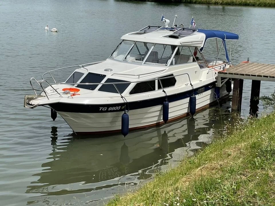 Inter 888 Kajütboot mit Trailer und Bodenseezulassung