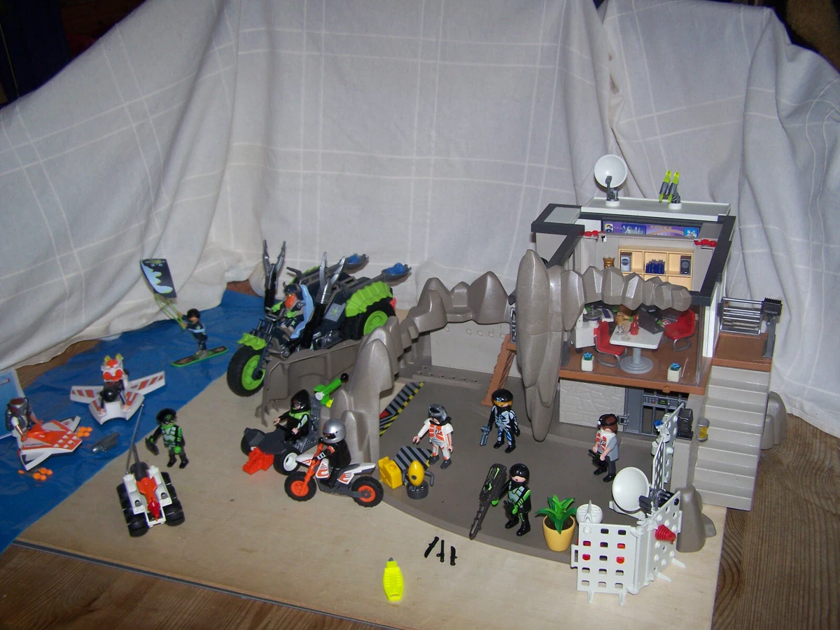 Playmobil Top Agents, Hauptquartier 4875, eigene Zusammenstellung