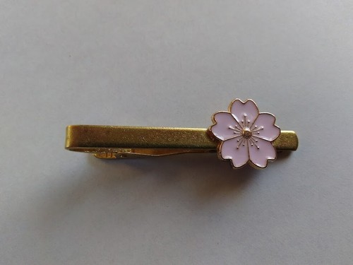 Vintage Style Japanese Sakura Tie Clip Bar Great Gift Under 20 Birthday - Picture 9 of 10