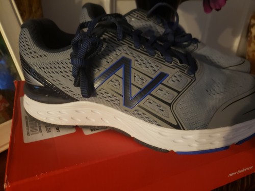 New Balance Running Course M680LG5 