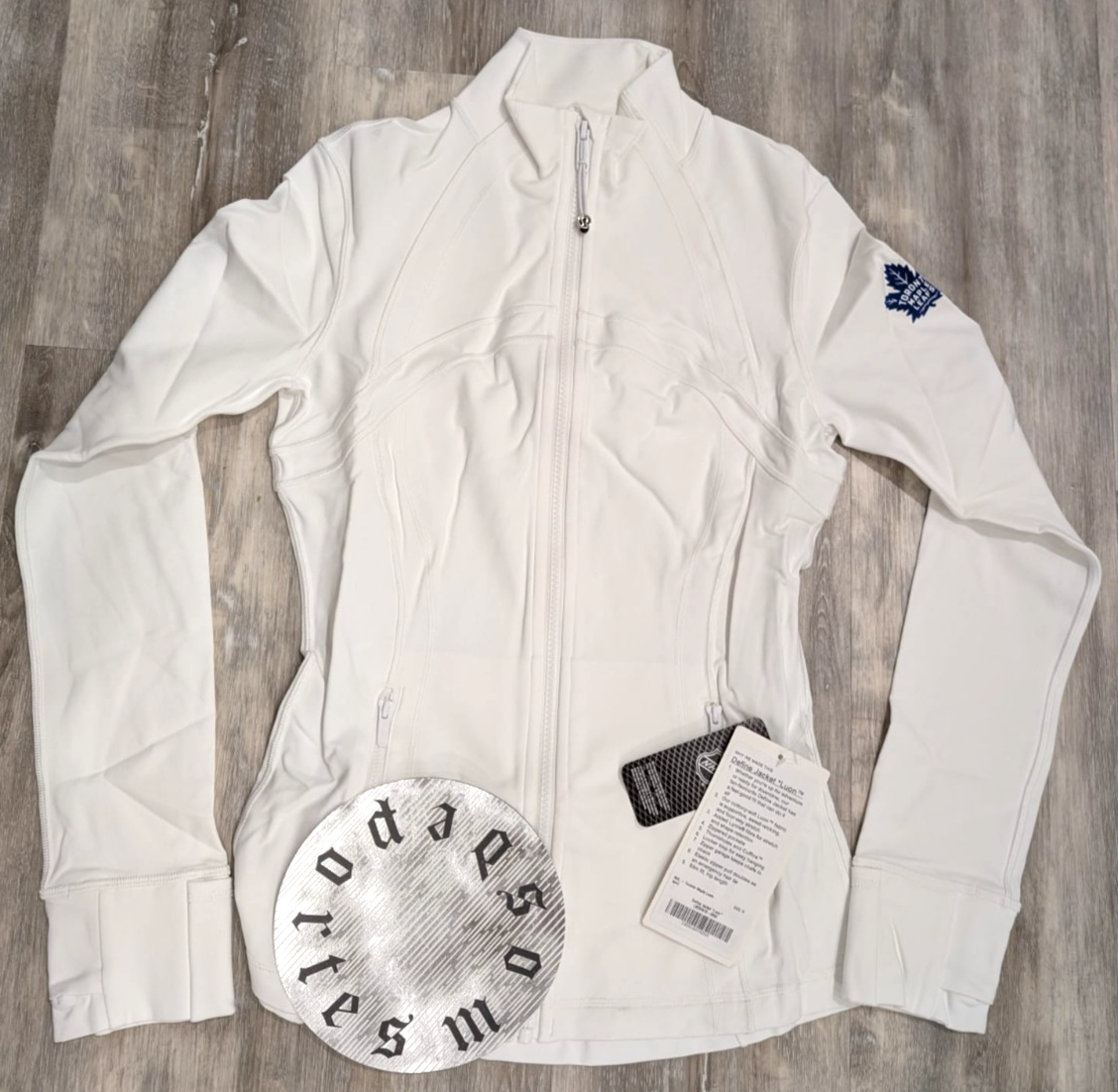 NWT Toronto Maple Leafs Lululemon NHL White Luon Define Jacket
