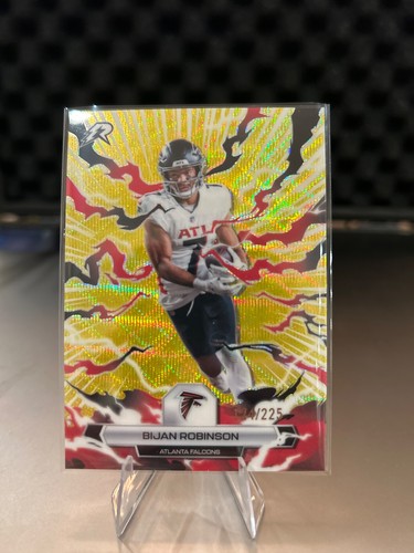 Bijan Robinson Yellow Surge /225 #5 2025 Topps Resurgence