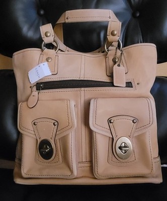 Coach Legacy Gigi Tote 11131 Camel Leather Front Turnlock Pockets