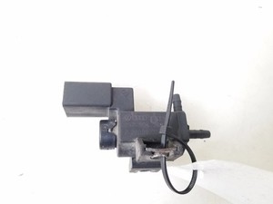 Volkswagen PASSAT B6 2006 Diesel 100kW Turbolader Druckwandler Magnetventil