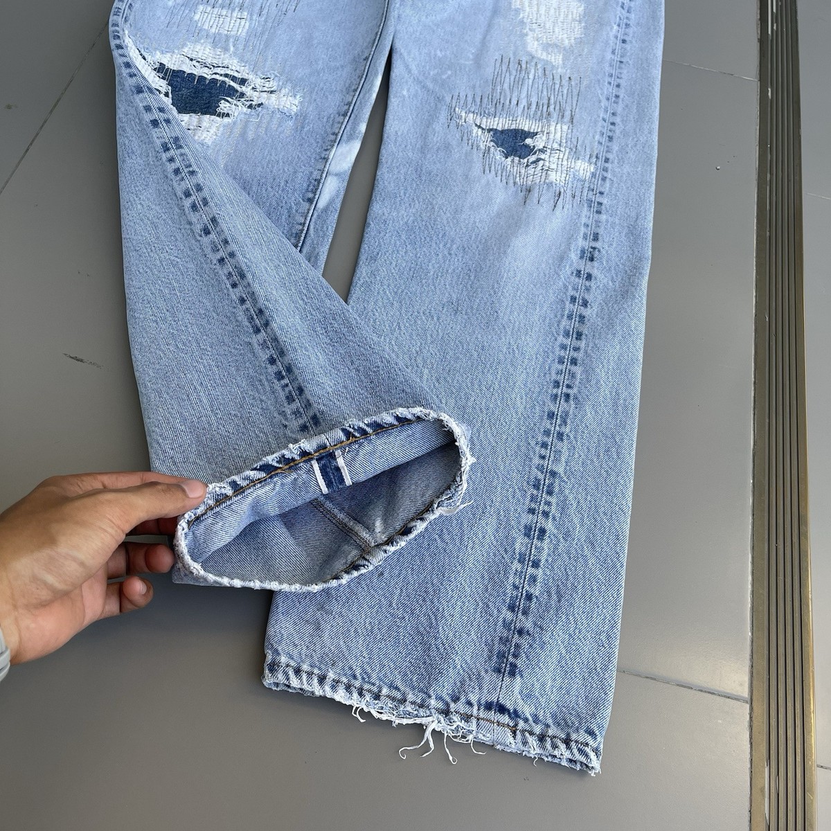 Vintage 1970-80s Levis 501 Redline Selvedge Denim light Wash Jeans