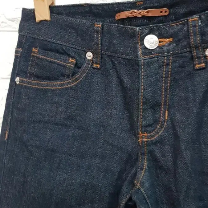 Lacoste Dark Blue Jeans for Women thumbnail 9