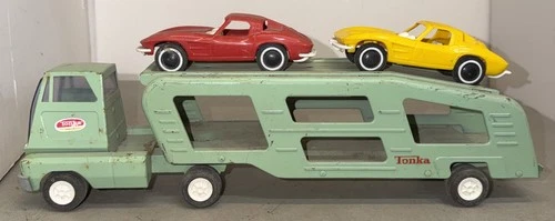 Vintage Tonka 1977 Car Hauler Corvette Car Carrier Tractor Trailer Pressed Steel