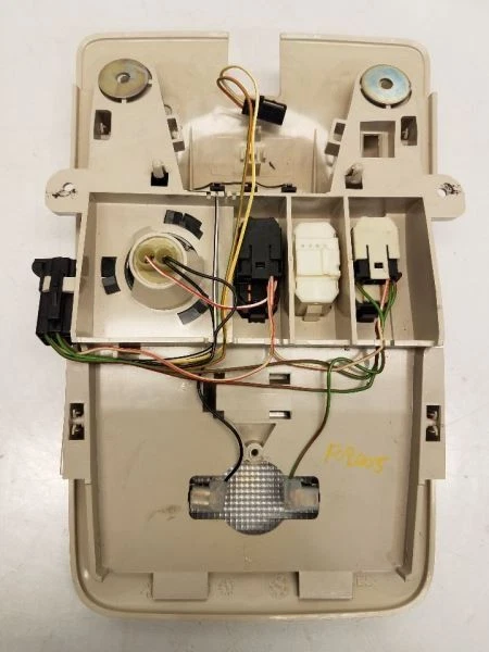 2000 Saab 9-5 Overhead Roof Console *TAN* - Image 2 of 4