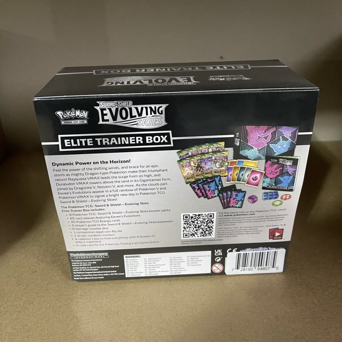 Evolving Skies Elite Trainer Box ETB - Factory Sealed 8 Evolving Skies Elite Trainer Box ETB - Factory Sealed 8