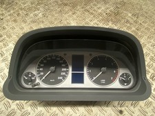 89450 Tachometer MERCEDES-BENZ A-Klasse W169 A1694421821 A 150 70 kW 95 PS