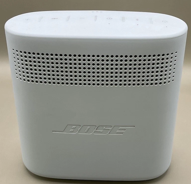Bose SoundLink Color II White Audio Docks & Mini Speakers for sale