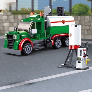 MOC LEGO Car: Sluban Town Tanker Truck Building Blocks Set (267 Pcs)
