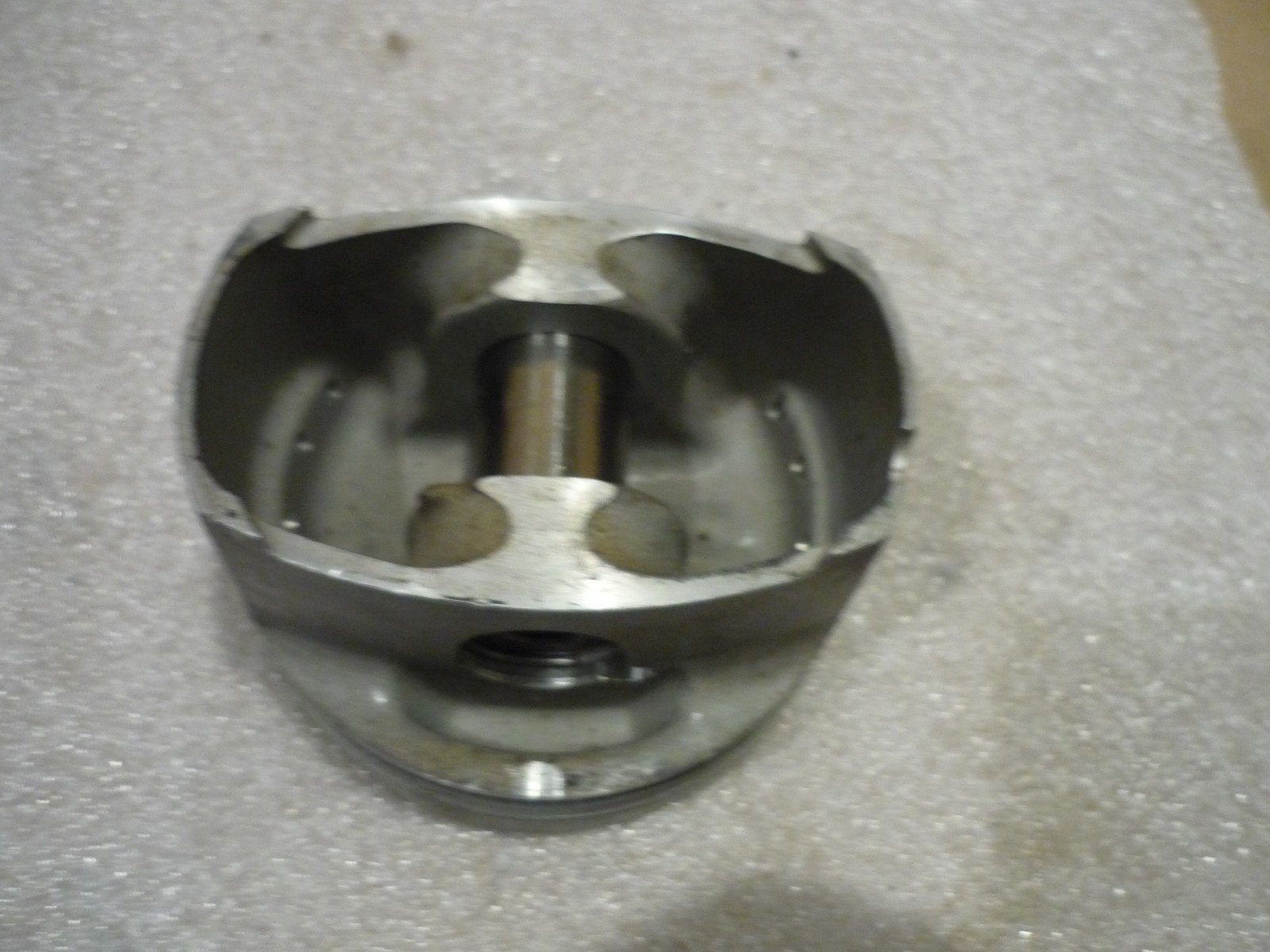 Ferrari 360 - Piston- P/N 179510