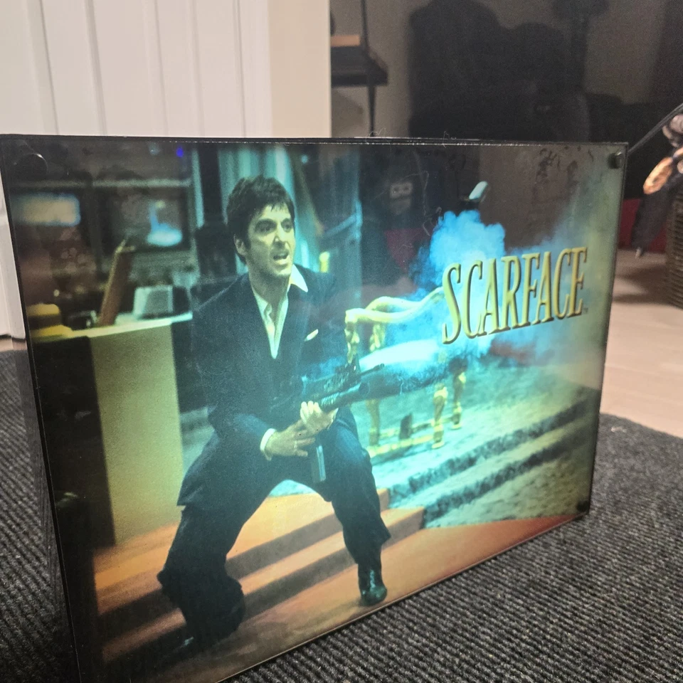 Cartel de caja de cartel de película Scarface vintage con función de iluminación Foto 3 de 4