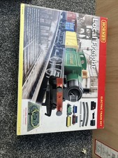 Hornby R1085 Electric Train Set OO Little Giant Locomotive No T Mat Included