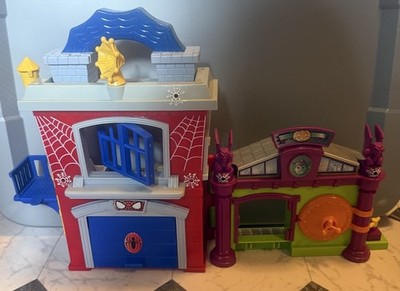 Hasbro 2010 Marvel Spider-Man Vs Green Goblin Bank Heist Playset incomplete