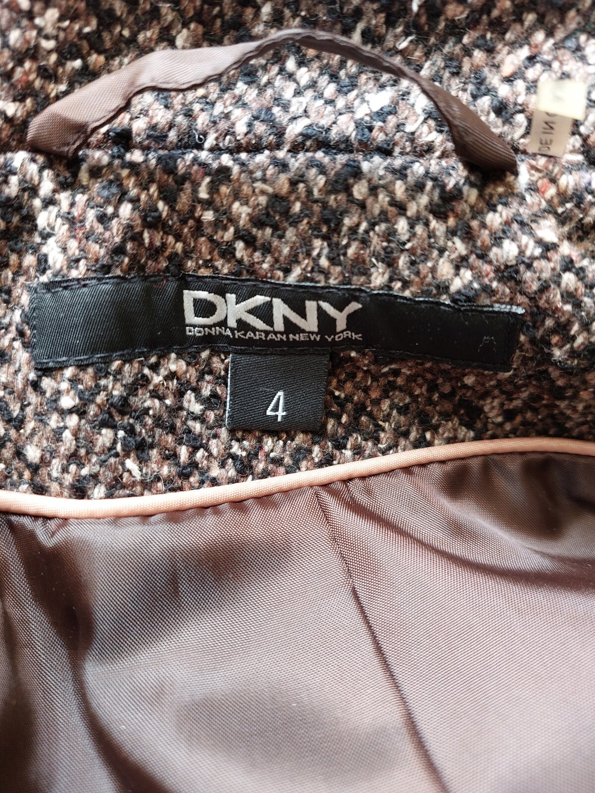 DKNY Ruffle Wool Blend Snap Button Down Donna Kar… - image 11