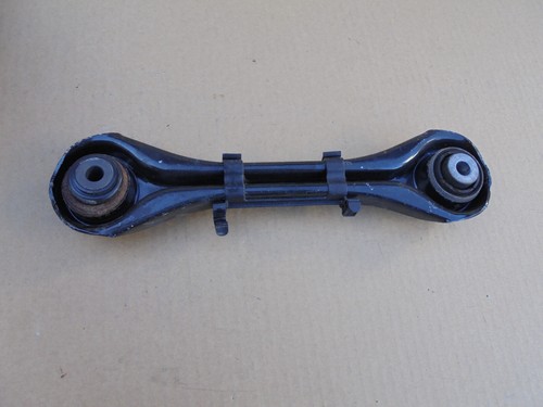 BMW E87 E81 E82 E88 E90 E91 Strebe Hinterachse Achse Längslenker hinten 6777980