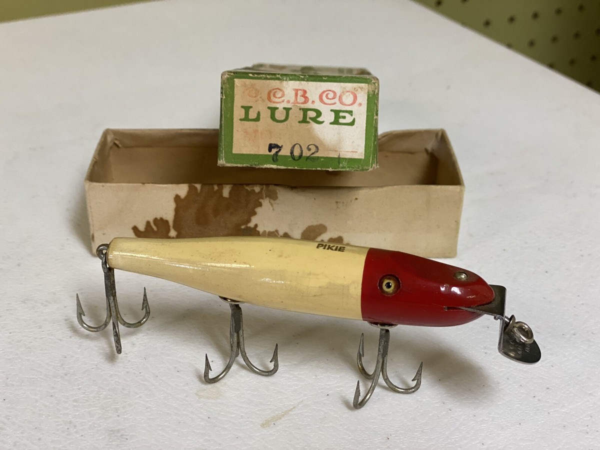 Vintage Creek Chub Pikie Minnow No. 702 – White and Red 5” Long