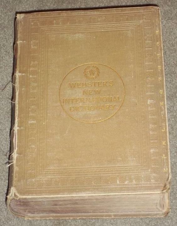 ANTIQUE WEBSTER'S NEW INTERNATIONAL DICTIONARY, 1923 QUARTO