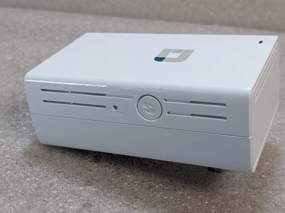 D-Link DAP-1520 Wireless AC750 Dual Band Wi-Fi Range Extender (Y2) - Image 4 of 4