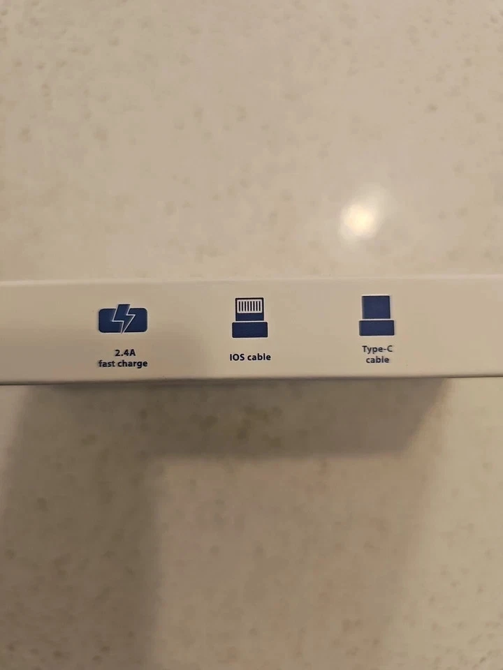 Miisso 6000mah Ultra Slim Power Bank Card Size USB C Cords 5K95 - NEW - Image 4 of 4