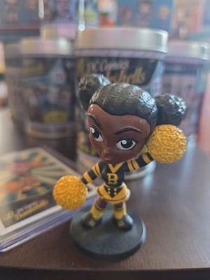 DC Comics Lil Bombshells Series 2 vinyl figure Bumblebee With CARD & TIN