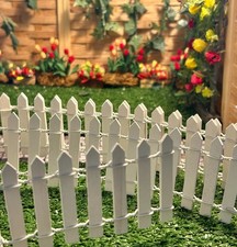 DOLL'S HOUSE WHITE PICKET FENCE/NI132