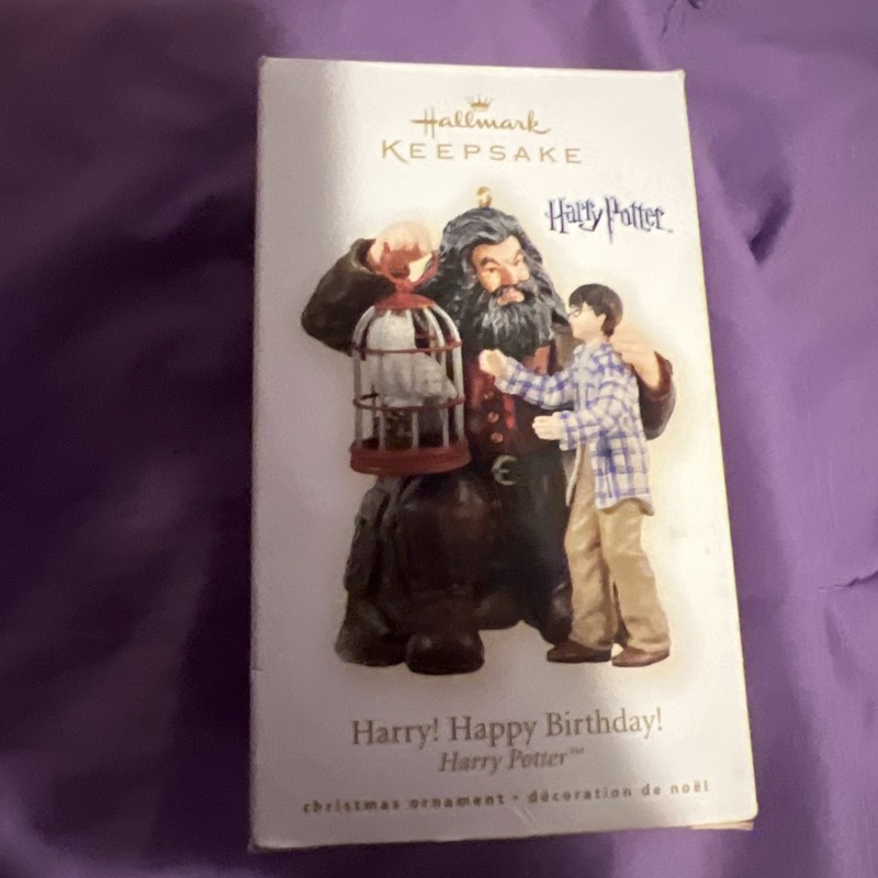 Harry Potter Hallmark Keepsake Ornament- "Harry! Happy Birthday!" - 2009, CIB