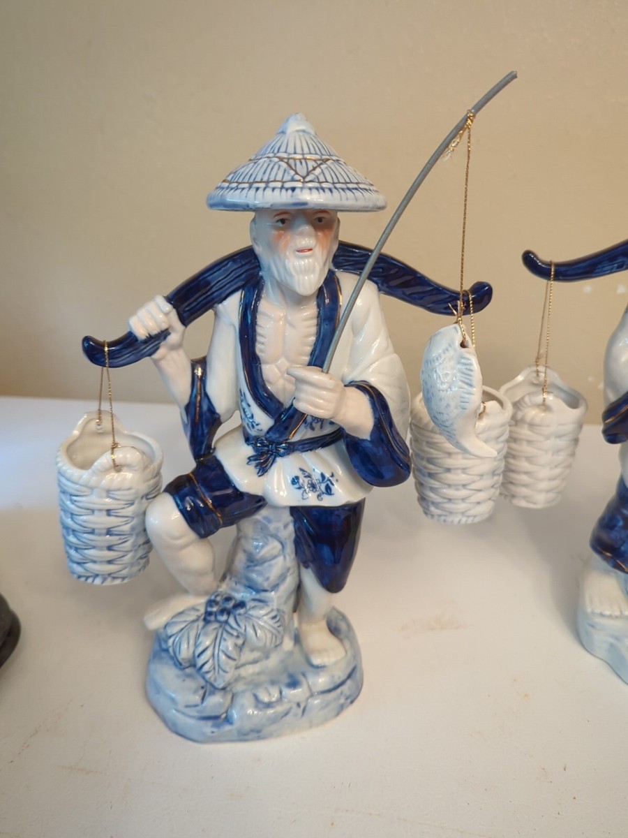 人型陶器 Vintage Chinese Porcelain Figurine Asian Man & Woman w/ Water
