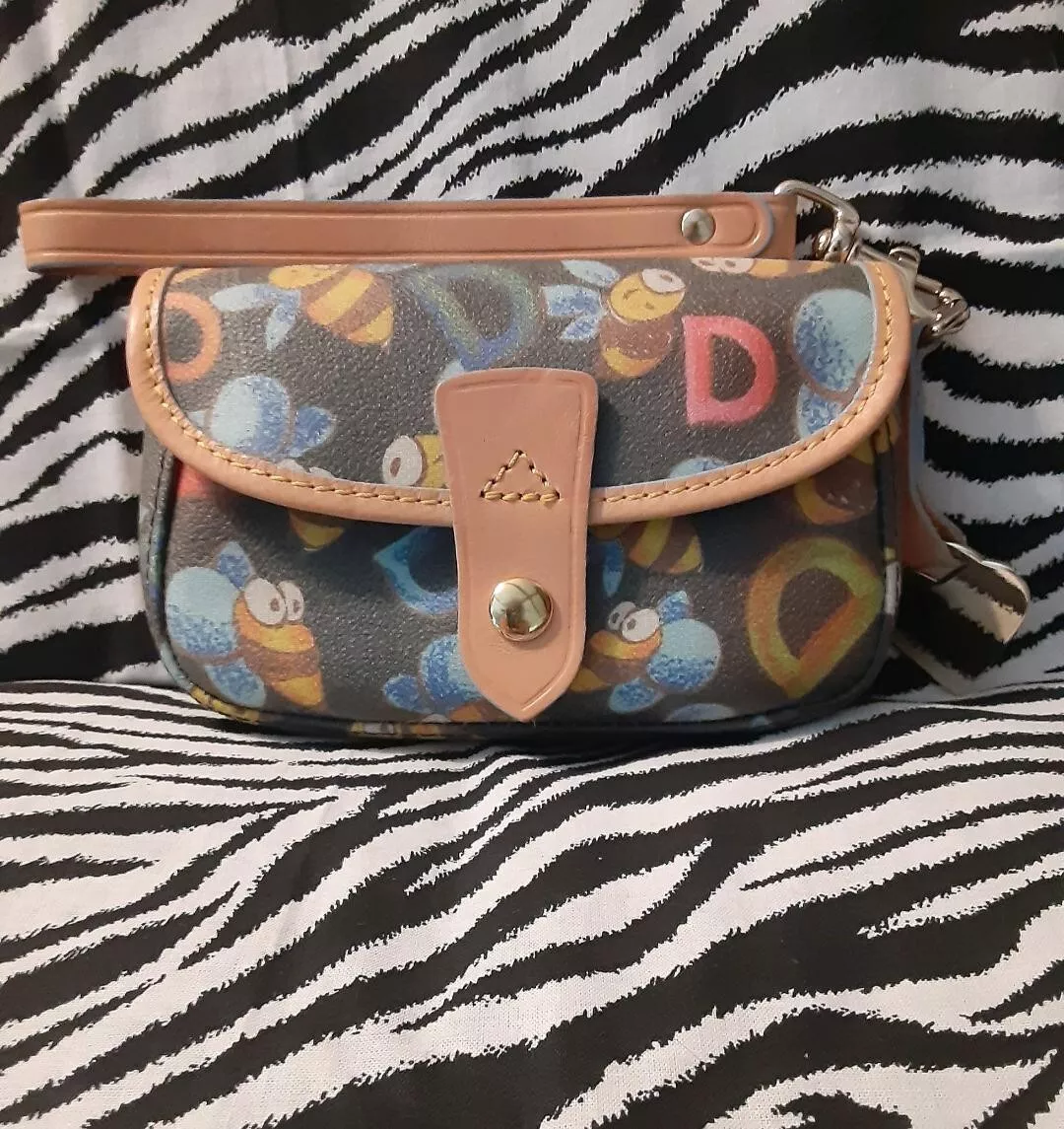 Dooney and bourke bee bag hot sale