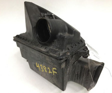 2013-2018 Cadillac Ats Cts 2.0l Air Intake Cleaner Box Assembly 2013-2018 Cadillac Ats Cts 2.0l Air Intake Cleaner Box Assembly
