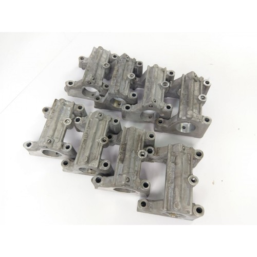 Honda VFR 750 F RC24 [1986] - Nockenwellenböcke