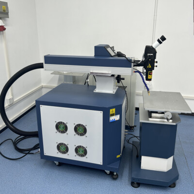  200W 400W YAG Mould Laser Welding Machine for Metal Jewelry Mould Repair