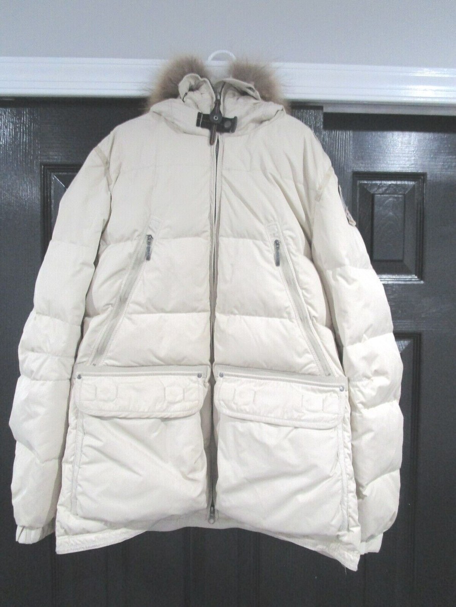 Parajumpers USAF 210 Rescue Squadron Ivory Size Medium USE Parajumpers USAF 210 Rescue Squadron Ivory Size Medium USE