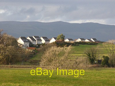 Photo 6x4 Inverkip The houses are on Teal Drive at the extreme north end  c2016